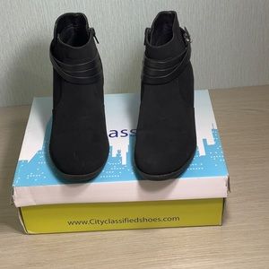Cityclassified Style NO. Dian-s Black Suede Ankle Boots 8.5